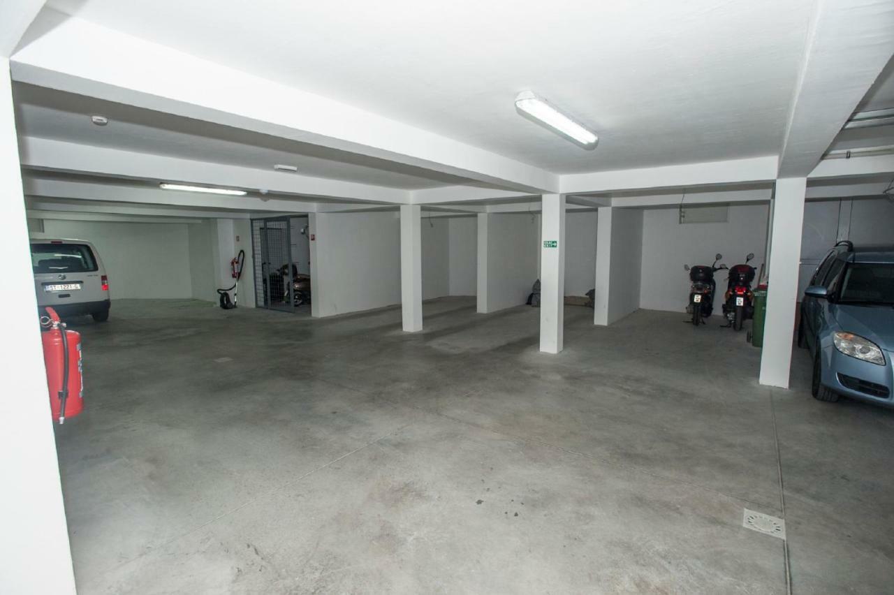 Arena Apartment 5-Stars Premium-Accommodation Makarska Exterior foto